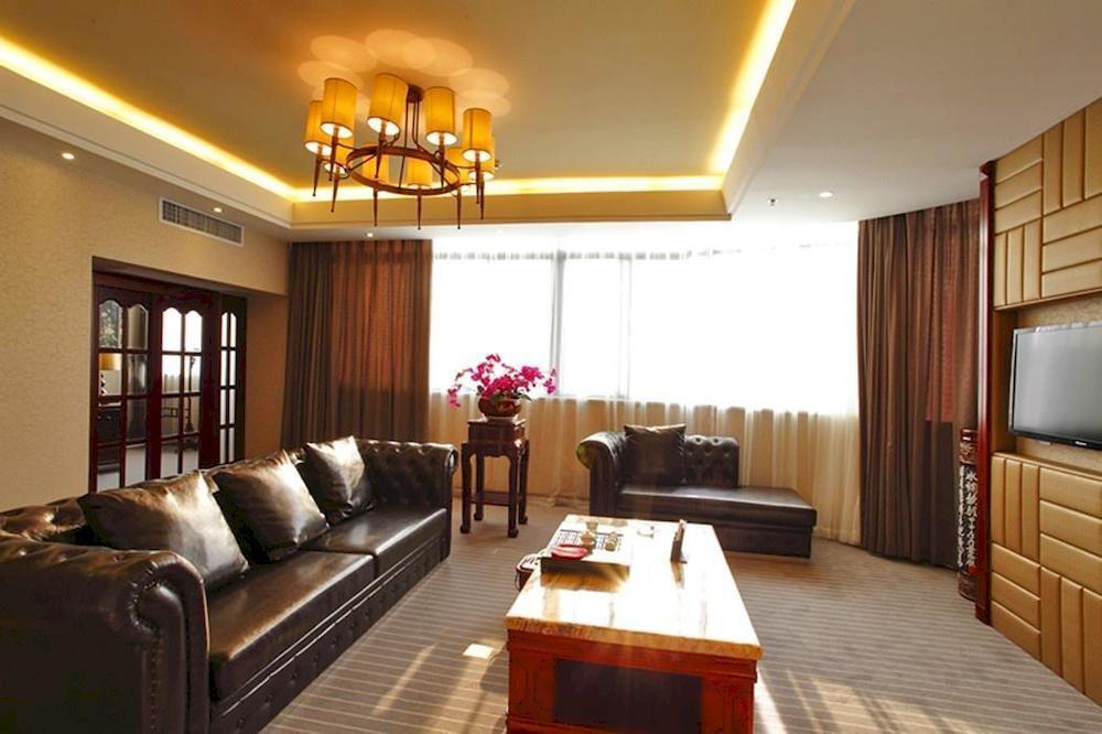 Days Inn Hotspring Xiamen Eksteriør billede