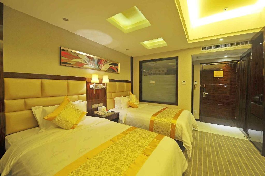 Days Inn Hotspring Xiamen Eksteriør billede
