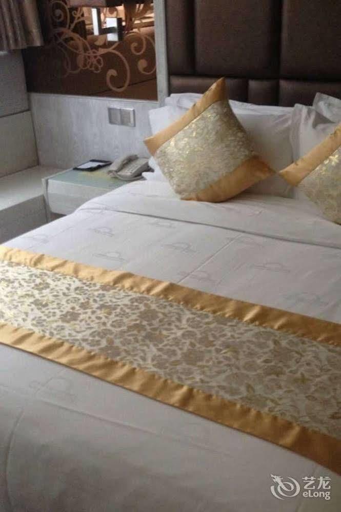 Days Inn Hotspring Xiamen Eksteriør billede