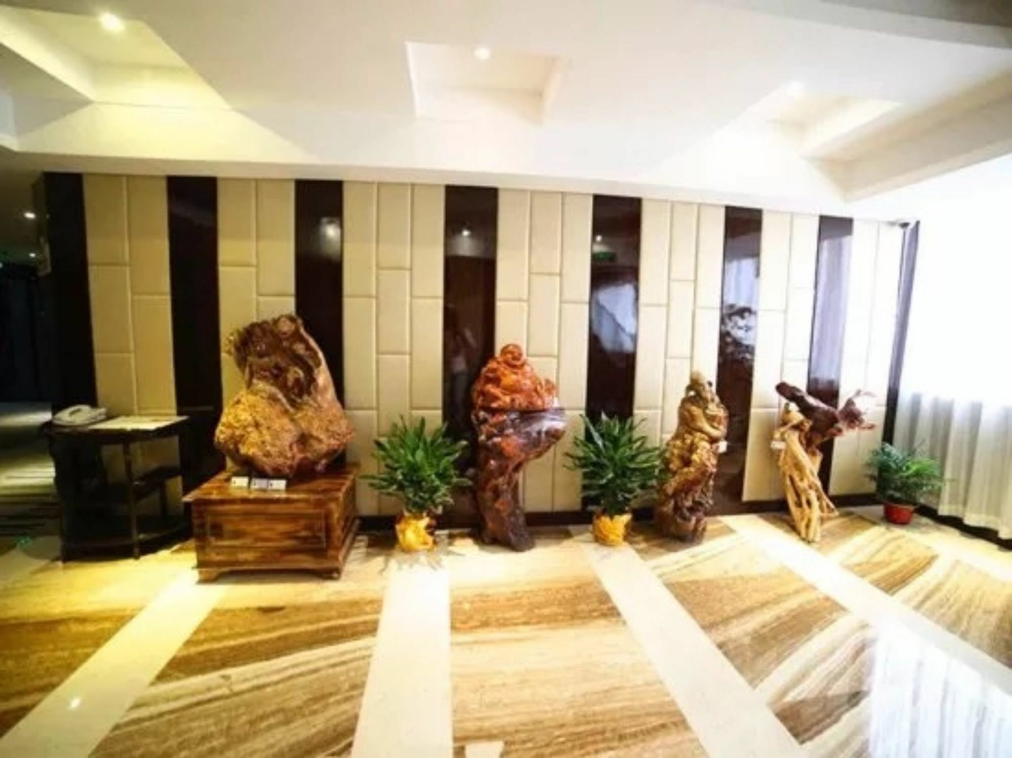 Days Inn Hotspring Xiamen Eksteriør billede